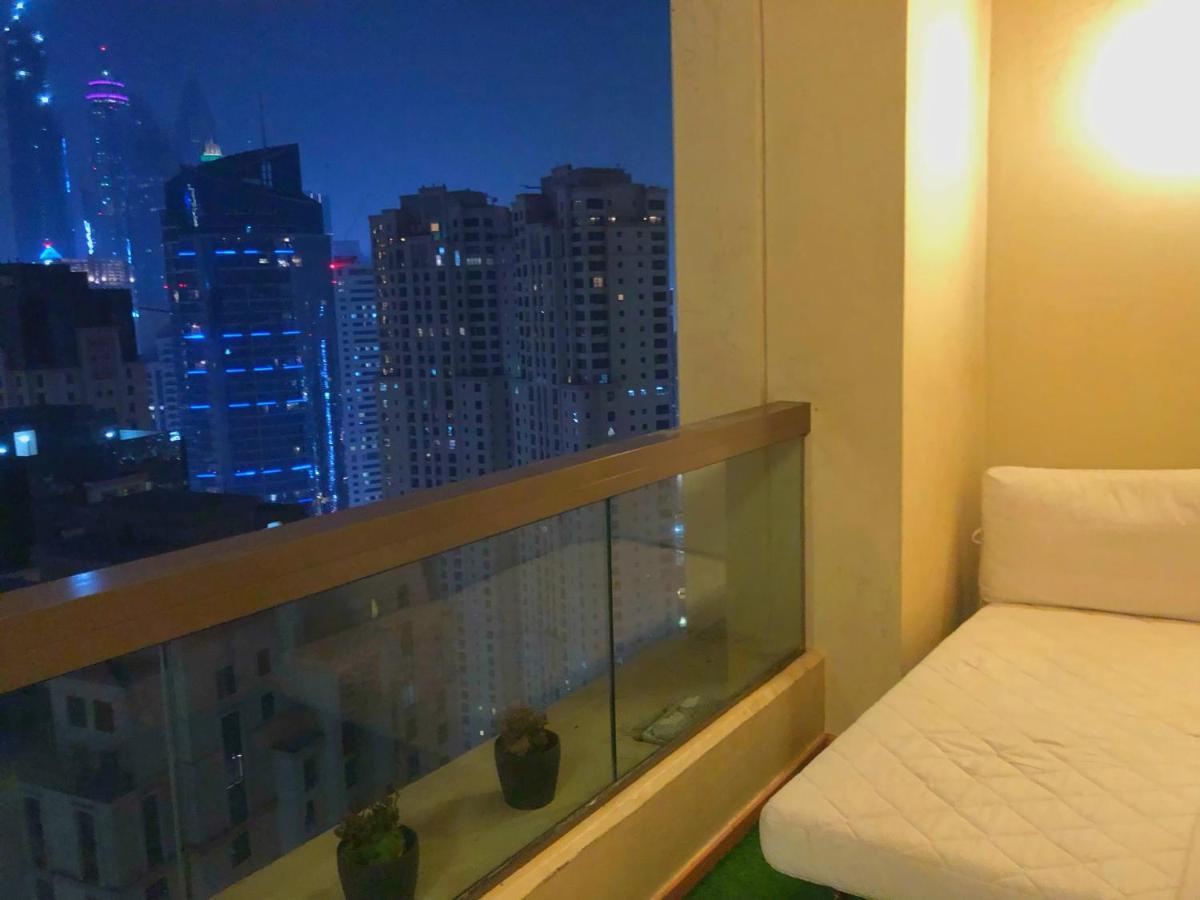 Dubai Eye Vandrehjem Eksteriør billede